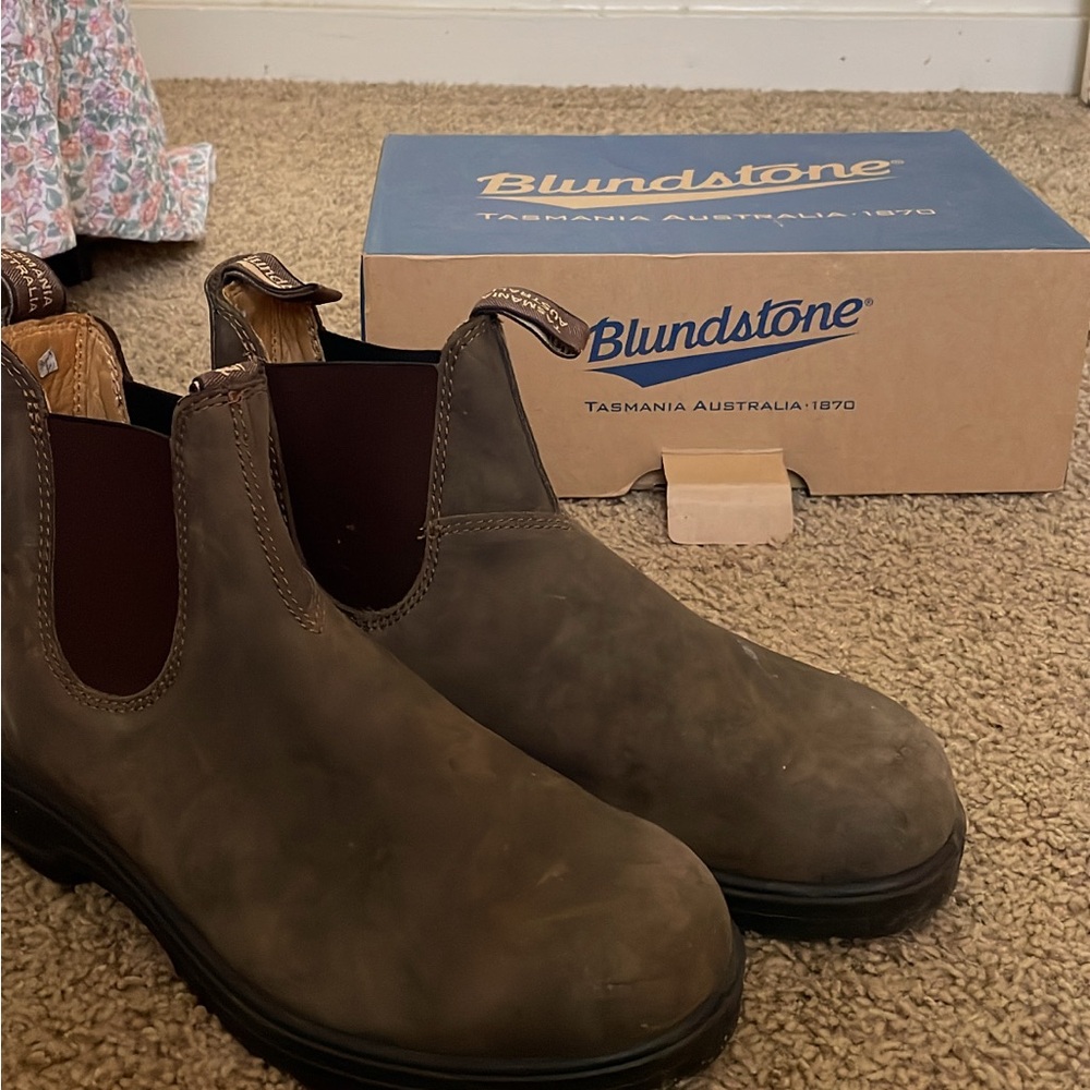 Blundstone Rustic Brown Chelsea Boots